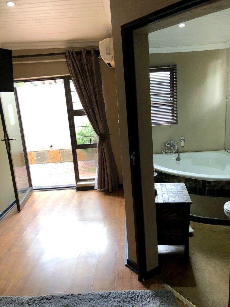 Commercial Property for Sale in Universitas Free State